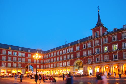 Plaza Mayor Madrid at night